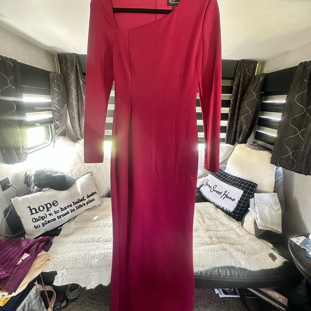 Elegant Magenta Long Sleeve Dress